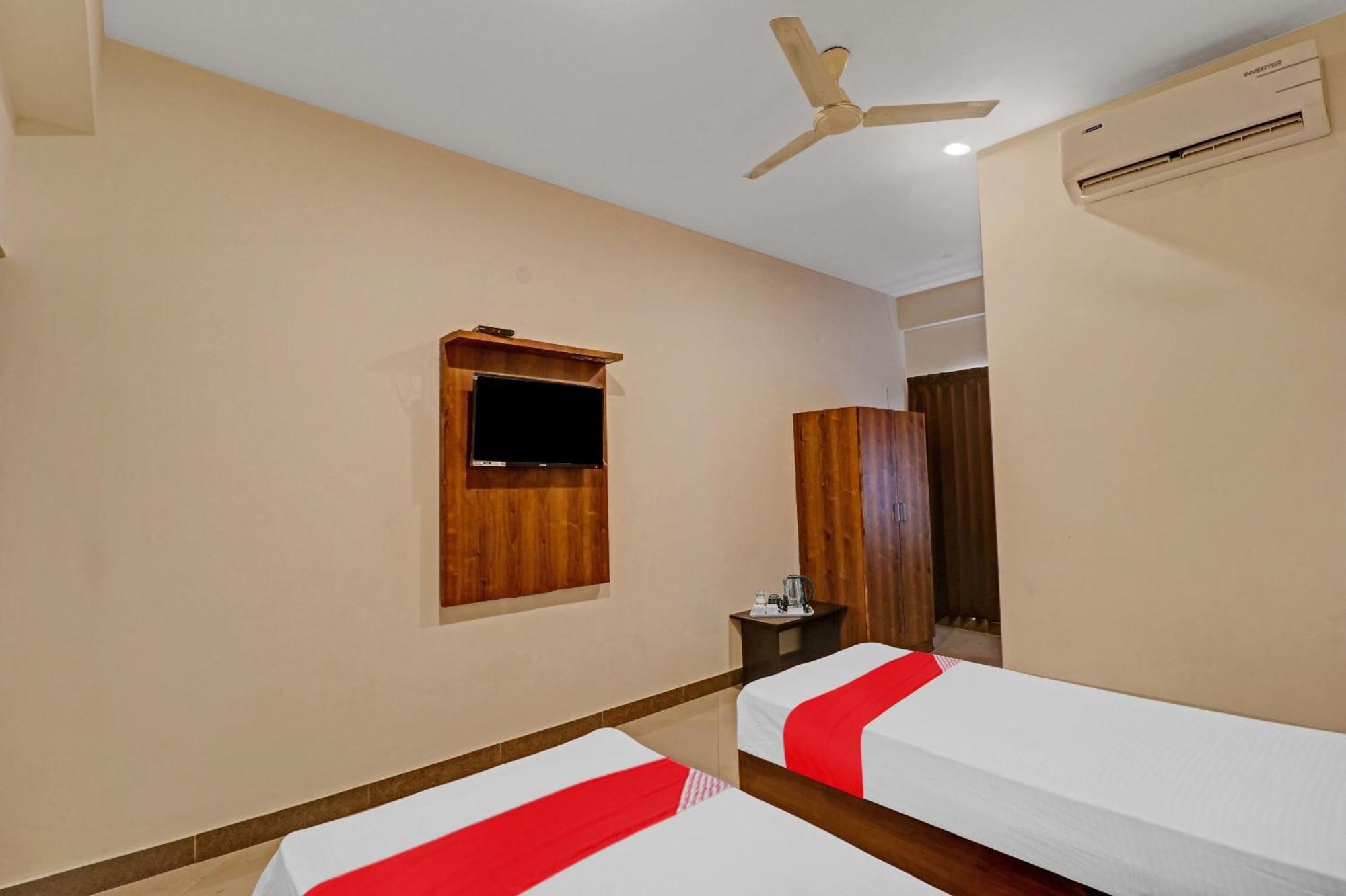 Hotel O Formula Vanivilasa Puram Esterno foto